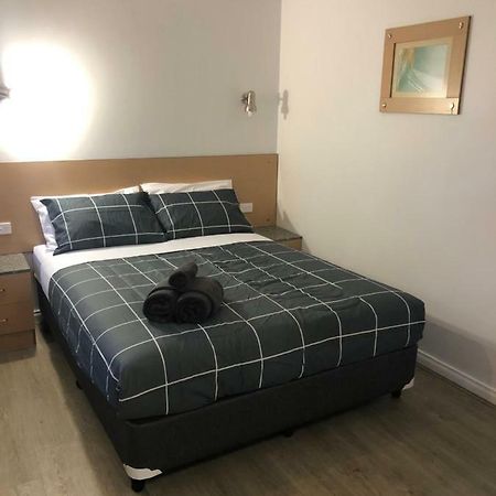 Latitude20 Cattrall Park Motel 카라타 외부 사진